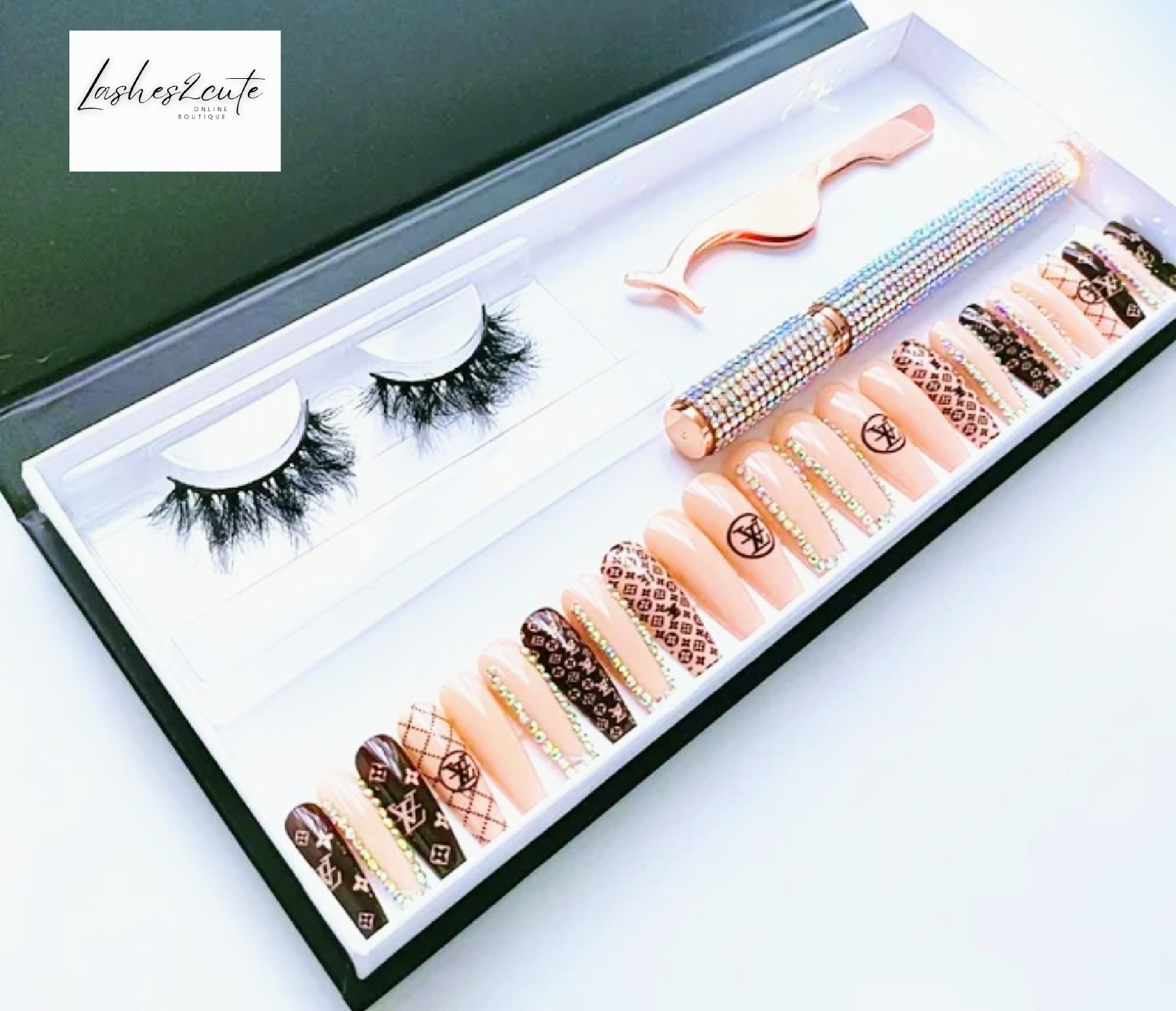 Lash & Beauty Vendor&