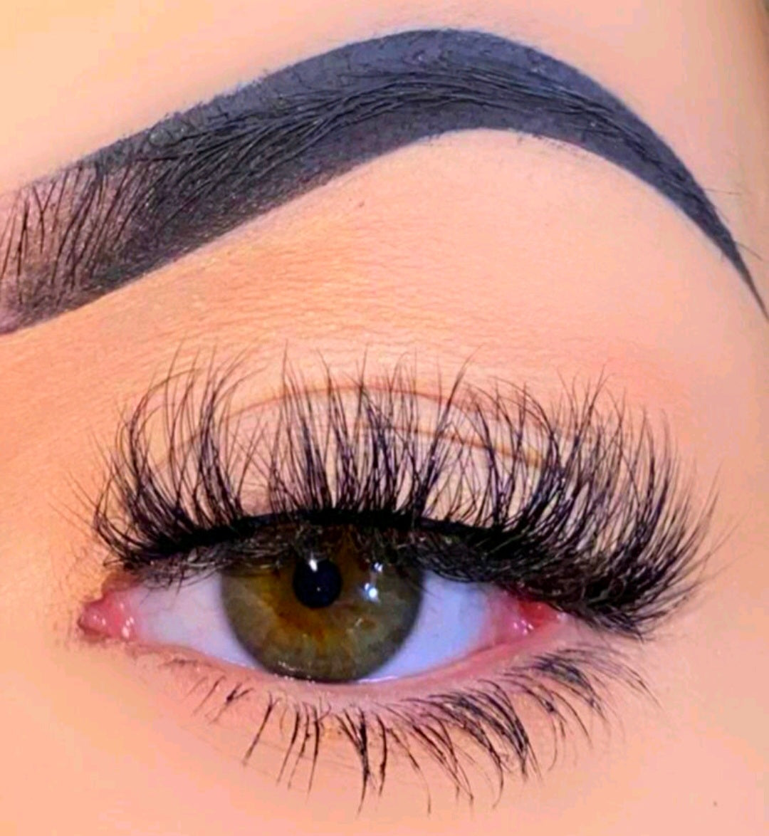 "Missy" 15Mm Fluffy Faux Mink Eyelashes