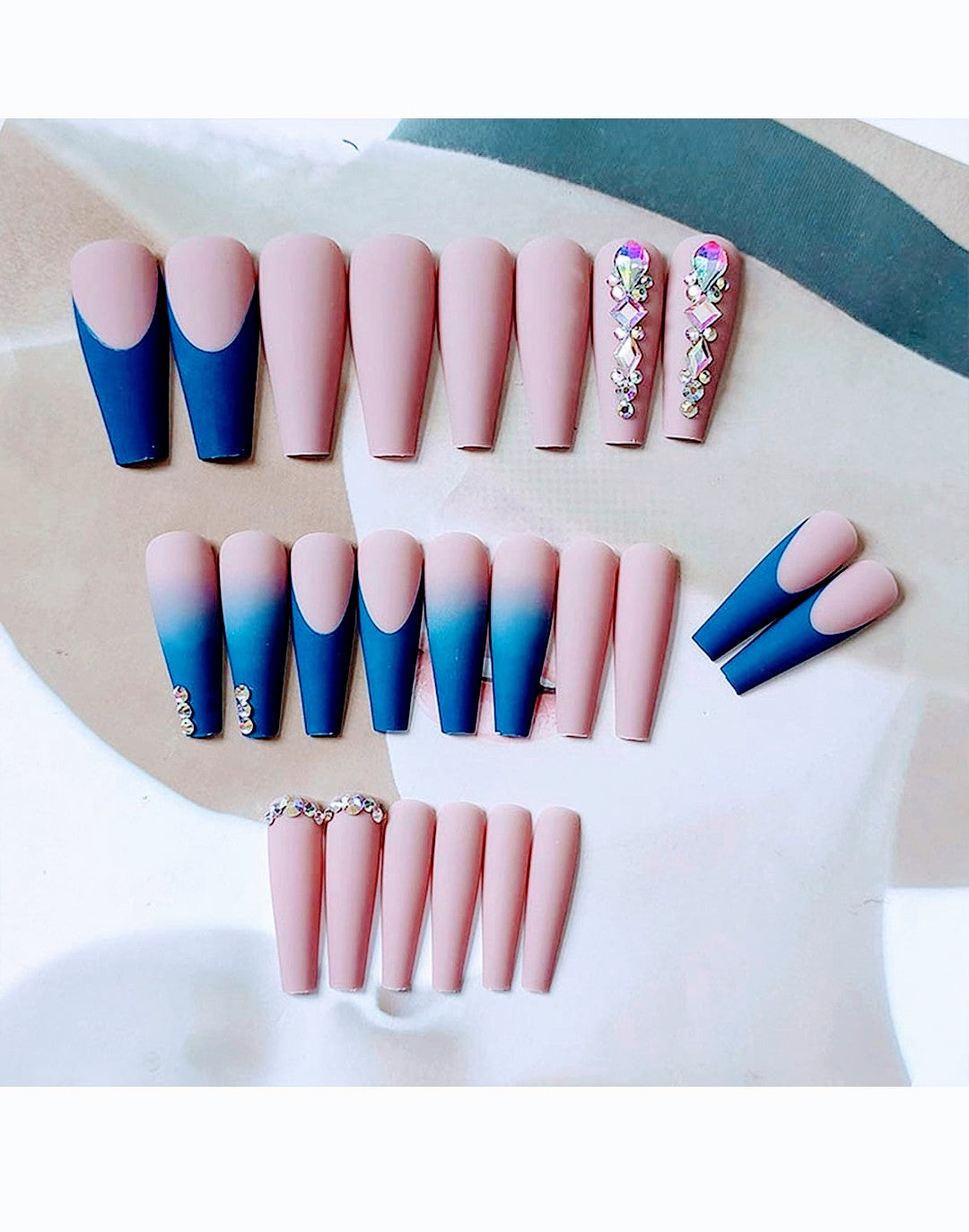 "Blue Champagne" 24 Piece Set Artificial Nails with Glue