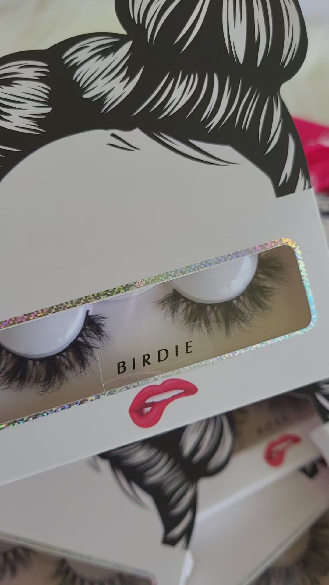 “Birdie”14 毫米蓬松人造水貂假睫毛