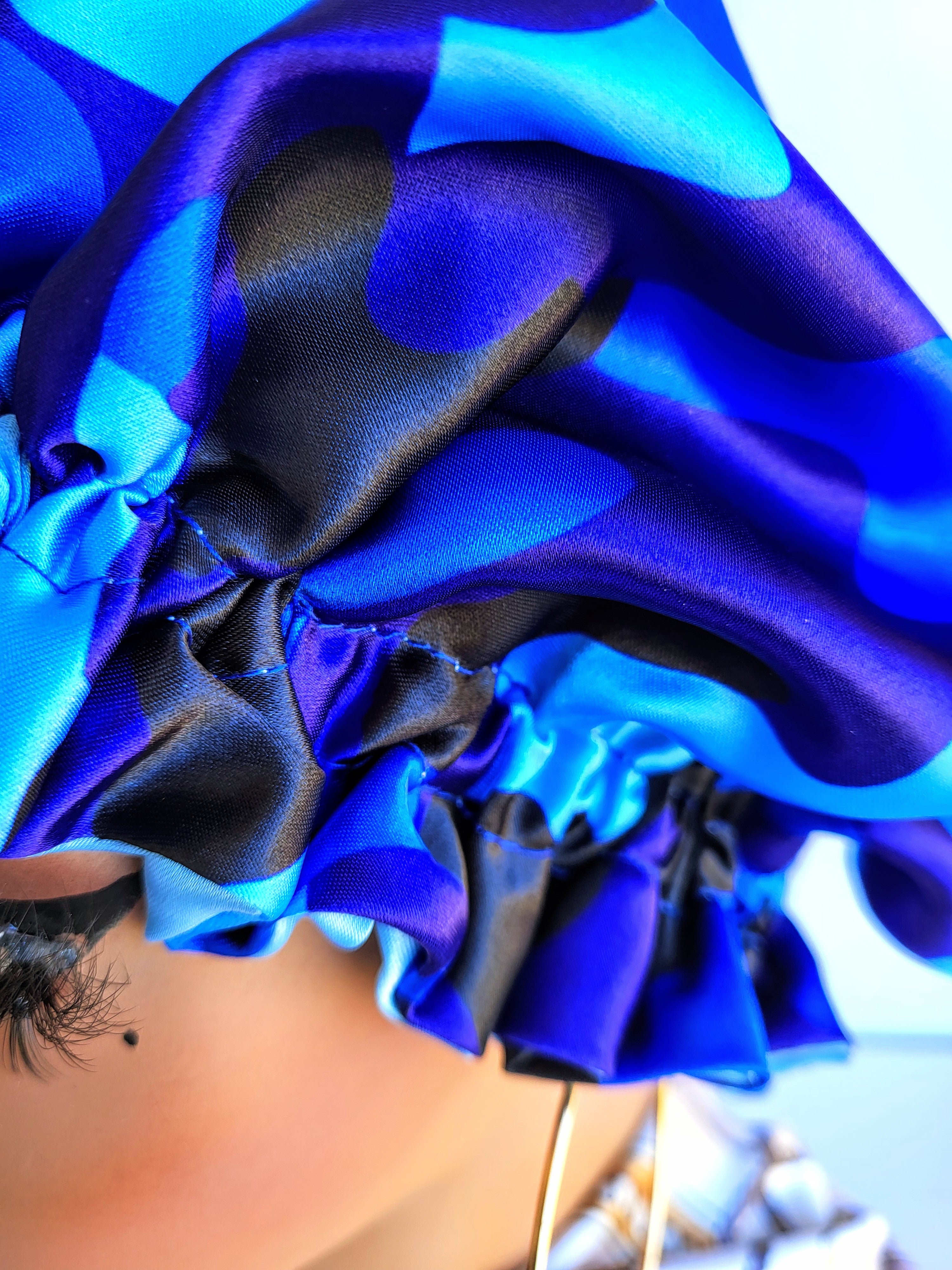 Blue Camo Reversible Satin Hair Bonnet – Protective, Stylish, and Comfortable Sleep Cap