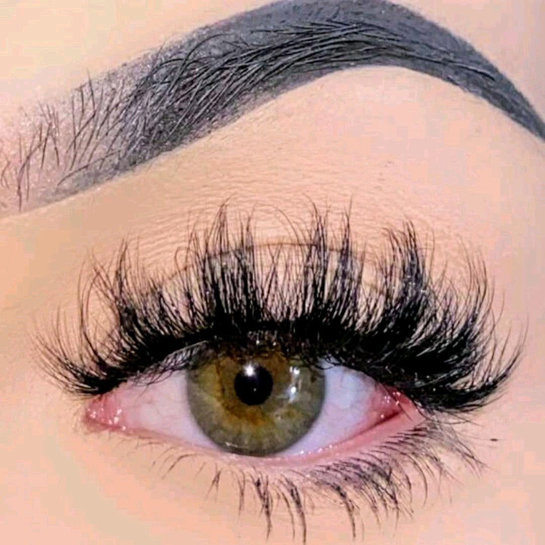 &quot;Ashley&quot; 17mm Fluffy Faux Mink False Eyelash