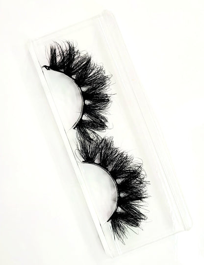 “Wifey”蓬松25MM 8D水貂假睫毛