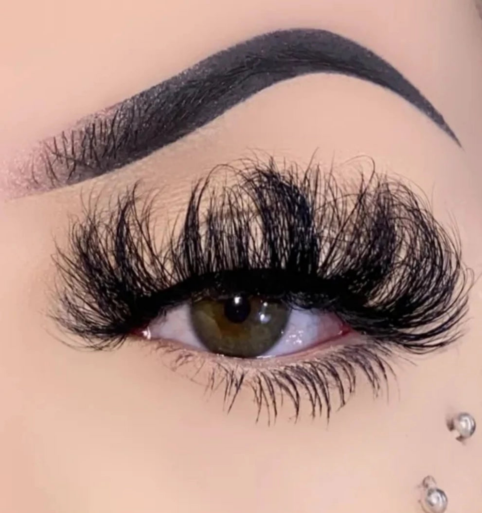 &quot;Wifey&quot; Fluffy 25MM 8D Mink False Eyelash