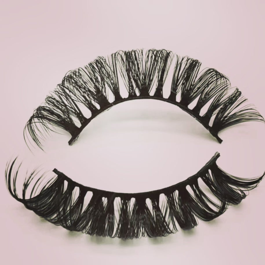 &quot;Sunshine&quot; 20mm Faux D Curl Natural Russian False Eyelashes