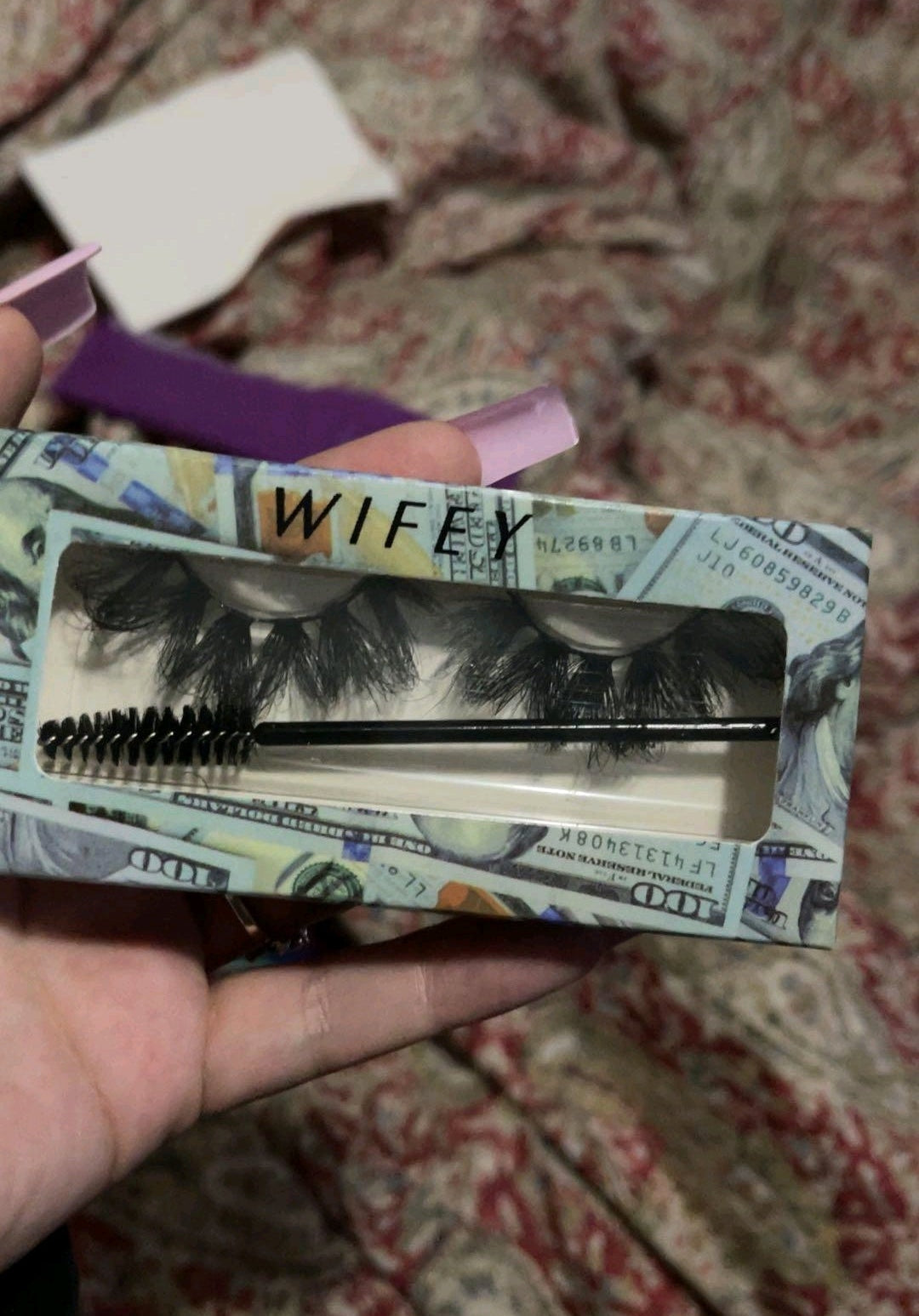 “Wifey”蓬松25MM 8D水貂假睫毛