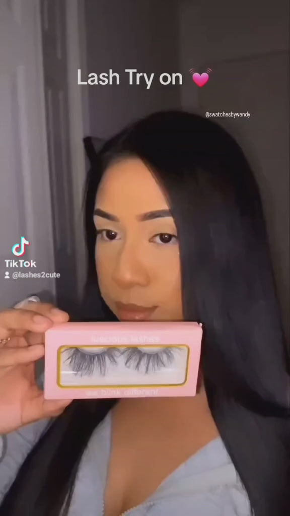 Applying Lashes