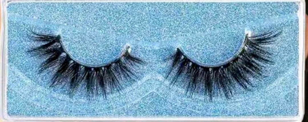 FLIRTY 18mm Volumized Fluffy Faux Mink False Eyelash