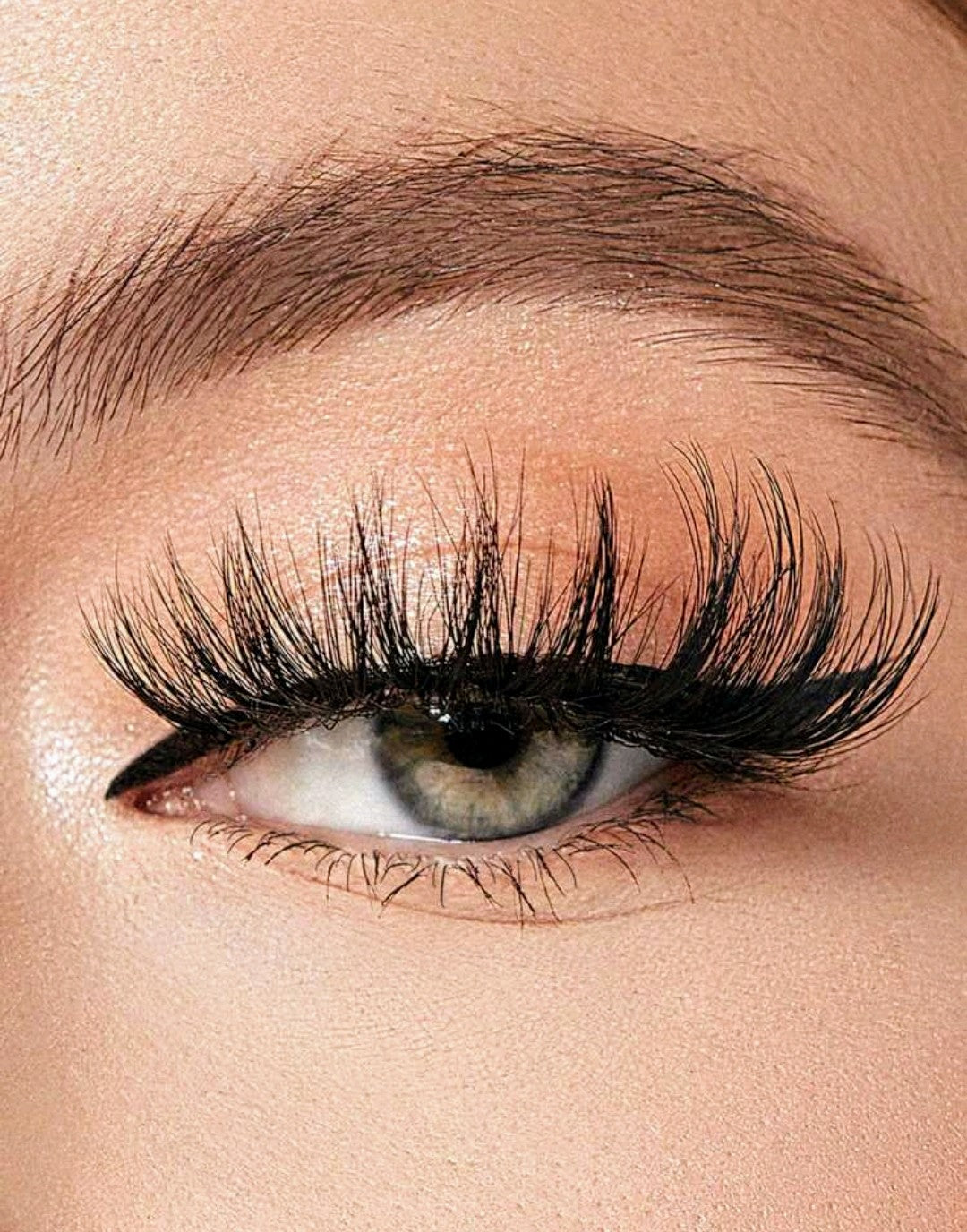 FLIRTY 18mm Volumized Fluffy Faux Mink False Eyelash