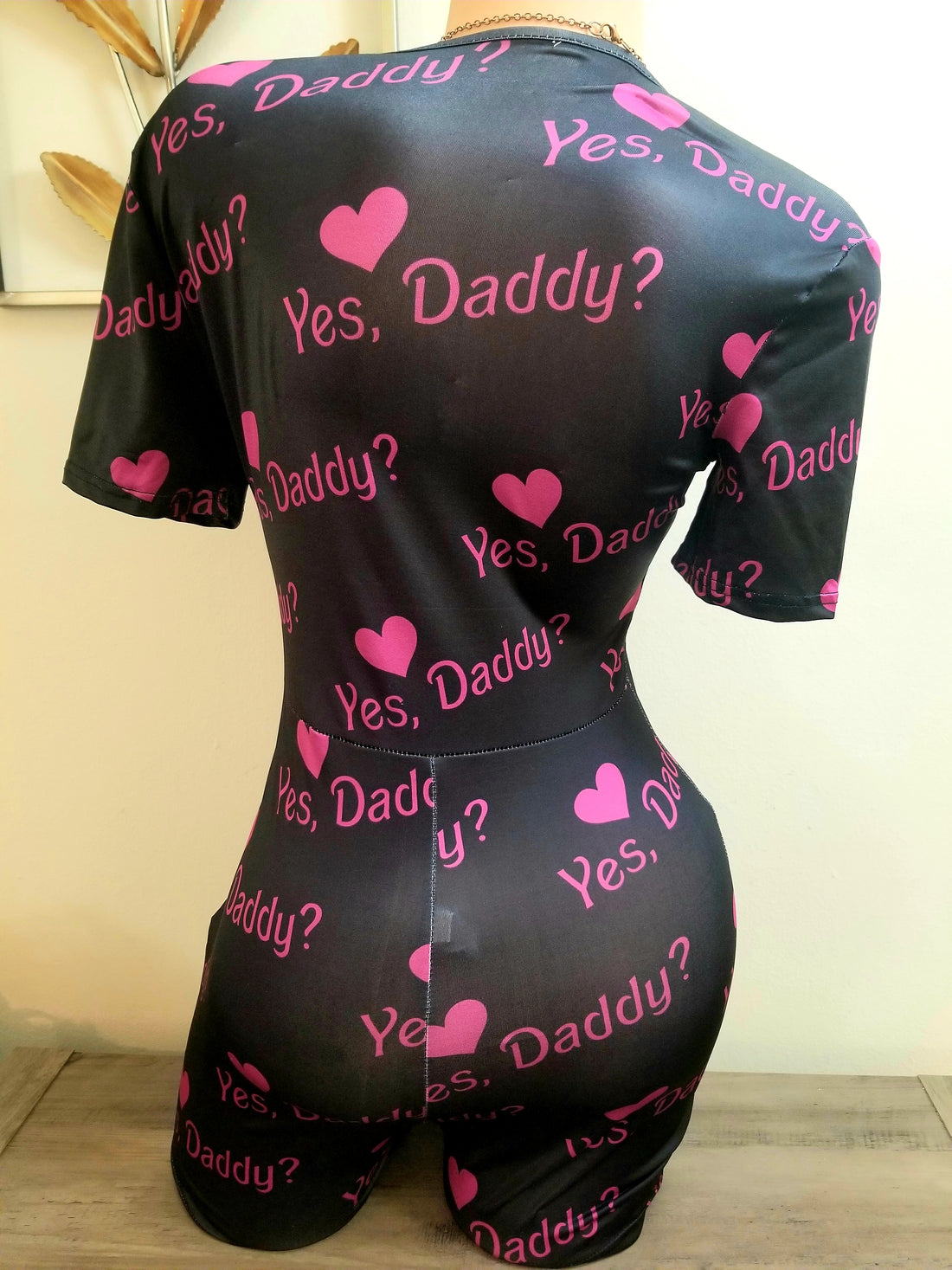 女式 Yes Daddy 短袖连衣裤