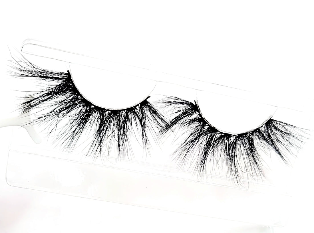"Cherish" Dramatic Long 25 MM 3D Mink False Eyelash